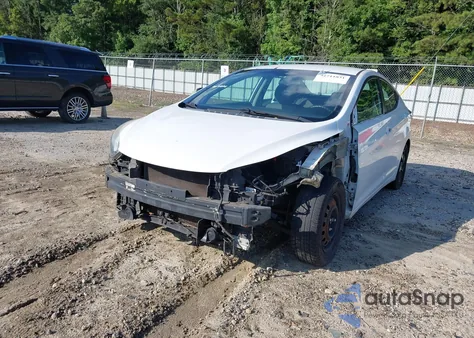 2015 Hyundai Elantra Se z USA, uszkodzony, nr VIN 5NPDH4AE7FH620447